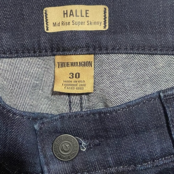 TRUE RELIGION HALLE MID RISE SUPER SKINNY JEANS. DARK BLUE - Picture 3 of 4